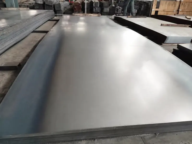 Q345 carbon steel sheets with a smooth mill-finished surface