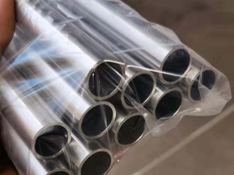 2205 Duplex Stainless Steel Pipe - Product Image 3 thumbnail